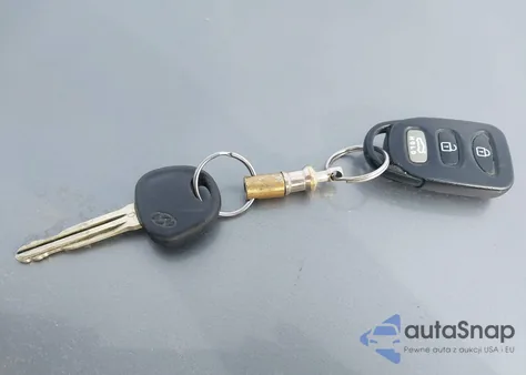 2010 Hyundai Elantra Gls from USA, damaged, VIN KMHDU4AD7AU059003